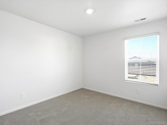 21254 E 65th Dr, Aurora, CO 80019