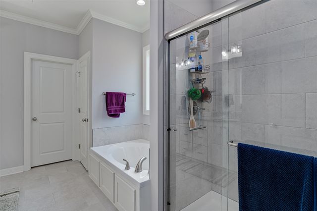 5790 Northwood Oaks Drive, Shreveport, LA 71107