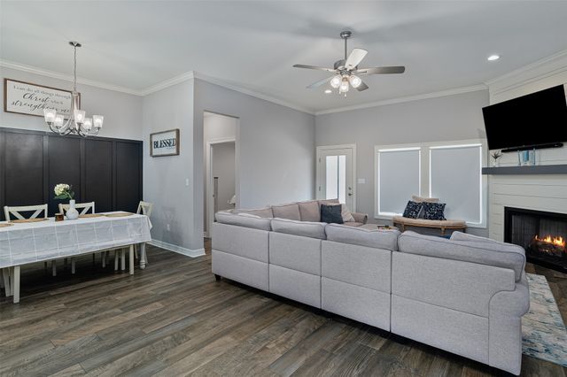 5790 Northwood Oaks Drive, Shreveport, LA 71107