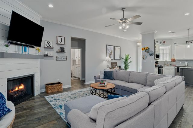 5790 Northwood Oaks Drive, Shreveport, LA 71107