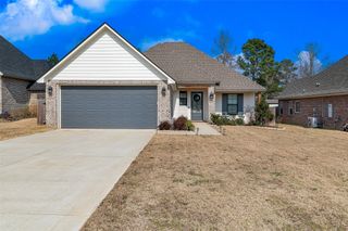 5790 Northwood Oaks Drive, Shreveport, LA 71107