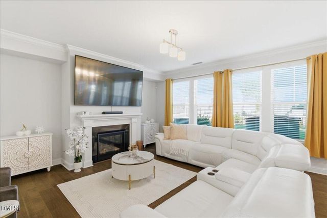 1749 Golden Honey Drive, Wake Forest, NC 27587