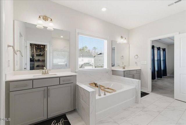 1749 Golden Honey Drive, Wake Forest, NC 27587