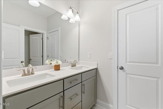 1749 Golden Honey Drive, Wake Forest, NC 27587