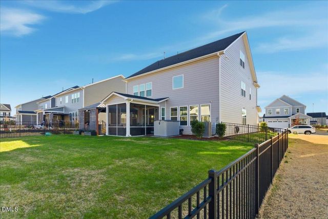 1749 Golden Honey Drive, Wake Forest, NC 27587