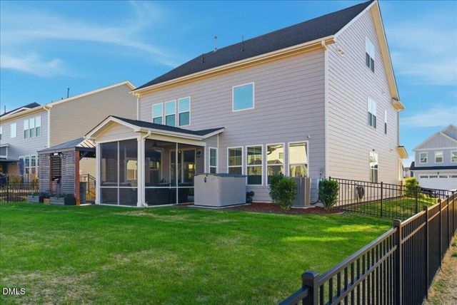 1749 Golden Honey Drive, Wake Forest, NC 27587