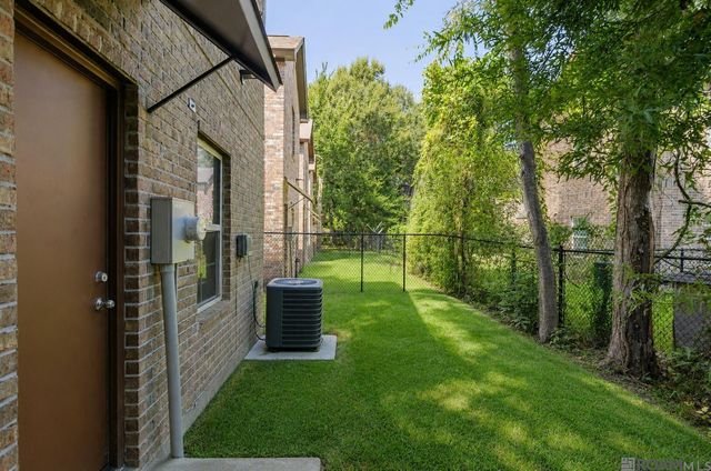 5269 Peerless St, Baton Rouge, LA 70811