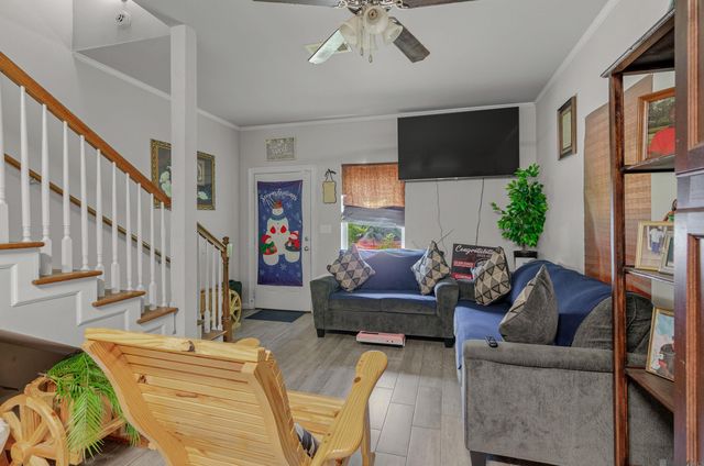 5269 Peerless St, Baton Rouge, LA 70811