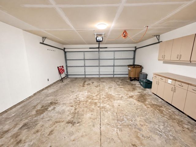 3130 Balzar Drive, Dickinson, TX 77539