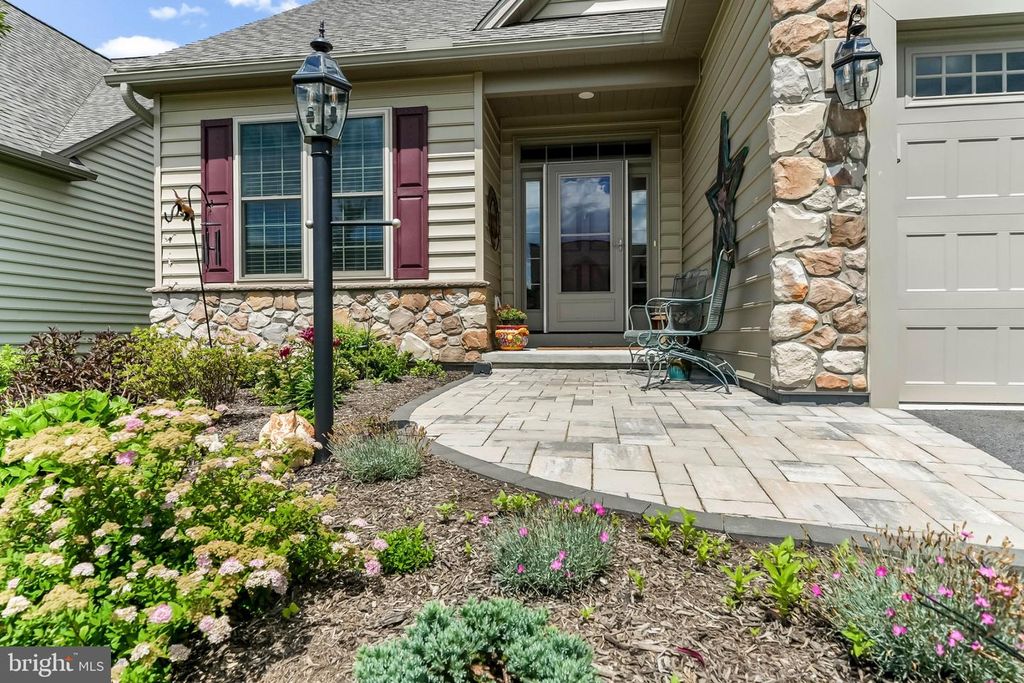 614 GREENBRIAR PATH, Cochranville, PA 19330