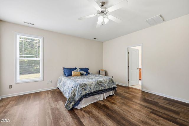 3213 Landing Falls Lane, Raleigh, NC 27616