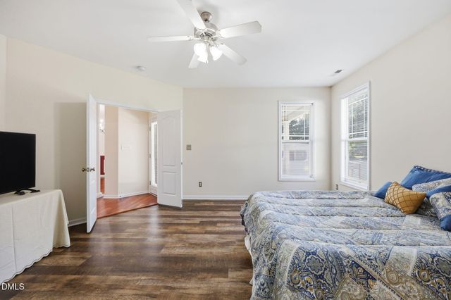 3213 Landing Falls Lane, Raleigh, NC 27616