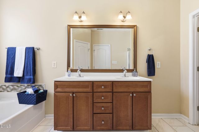 3213 Landing Falls Lane, Raleigh, NC 27616
