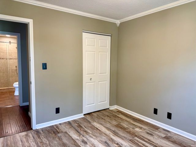 6340 Country Lane, Evansville, IN 47715