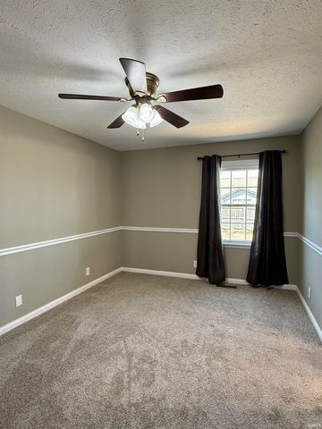 6340 Country Lane, Evansville, IN 47715
