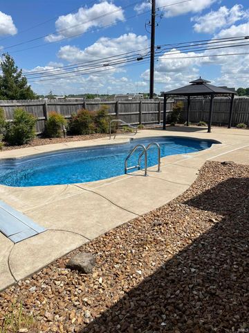 6340 Country Lane, Evansville, IN 47715