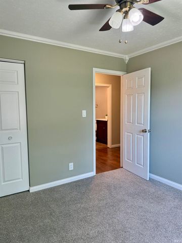6340 Country Lane, Evansville, IN 47715
