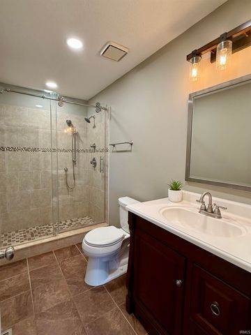 6340 Country Lane, Evansville, IN 47715