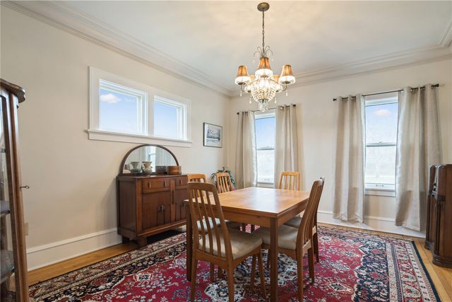 2335 Blake Blvd SE, Cedar Rapids, IA 52403