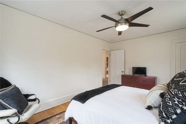 2335 Blake Blvd SE, Cedar Rapids, IA 52403