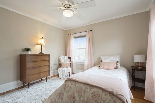 2335 Blake Blvd SE, Cedar Rapids, IA 52403