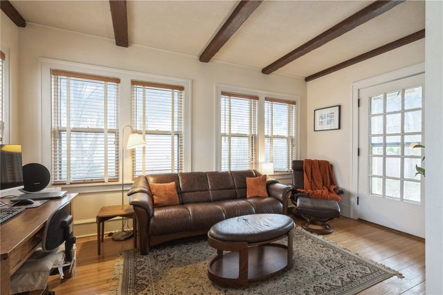 2335 Blake Blvd SE, Cedar Rapids, IA 52403