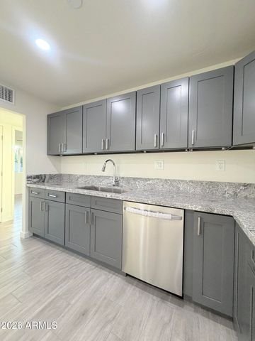8843 N 40TH Avenue, Phoenix, AZ 85051