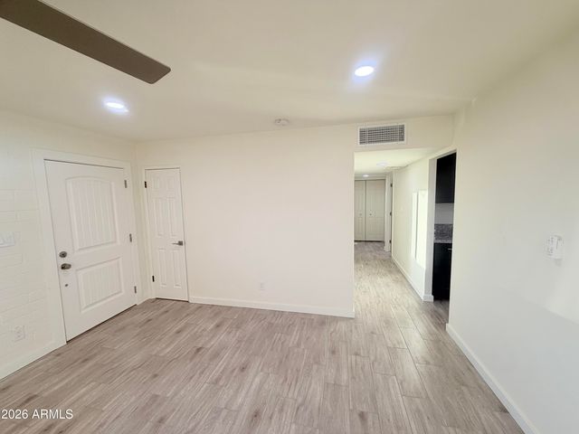 8843 N 40TH Avenue, Phoenix, AZ 85051