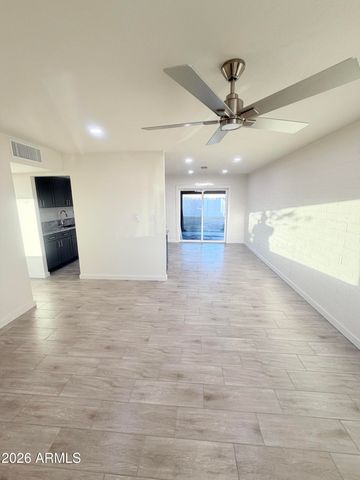 8843 N 40TH Avenue, Phoenix, AZ 85051