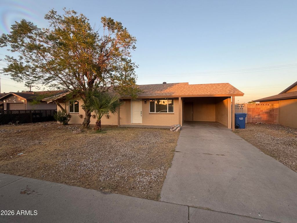 8843 N 40TH Avenue, Phoenix, AZ 85051