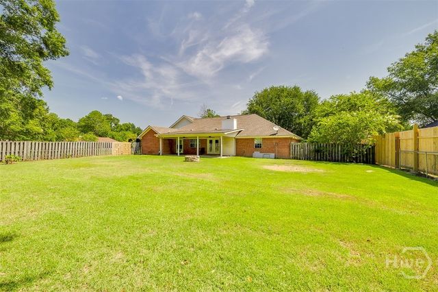 108 Bradford Drive, Bloomingdale, GA 31302