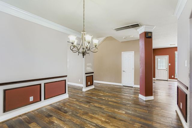 727 Pine Thicket Court, Spring, TX 77373