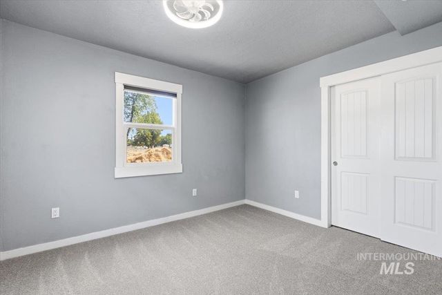 3029 N Maple Grove Rd, Boise, ID 83704
