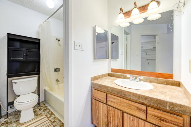 2800 Jeanetta Street 2504, Houston, TX 77063