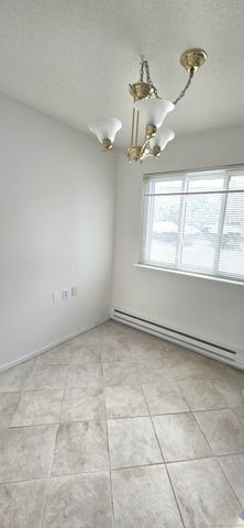 27 Heritage Village B, Southbury, CT 06488