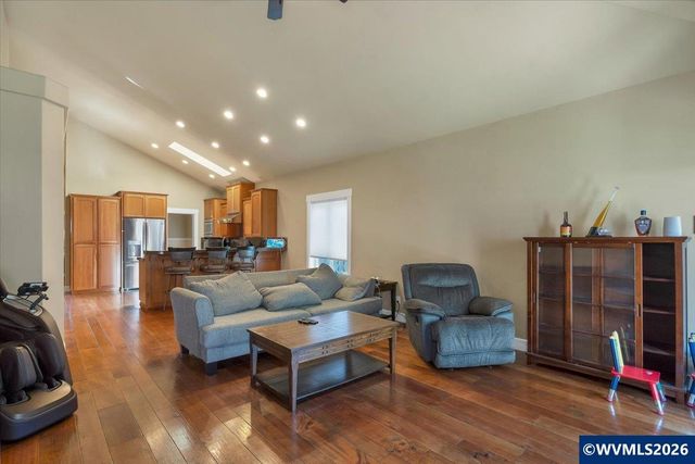 3845 Aberdeen St S, Salem, OR 97302