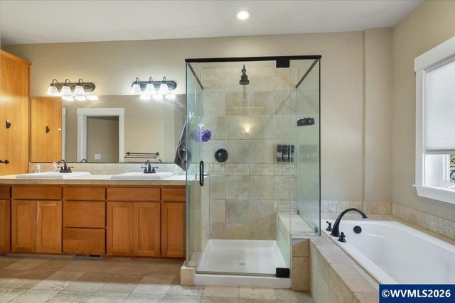 3845 Aberdeen St S, Salem, OR 97302