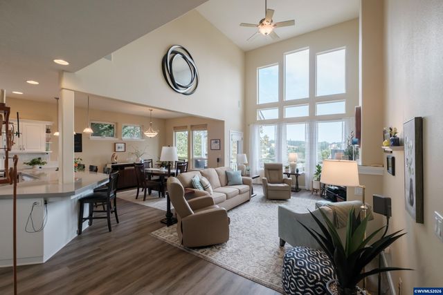 2835 Fillmore Av NW, Salem, OR 97304