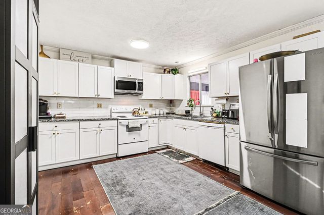 6186 Deans Way, Morrow, GA 30260