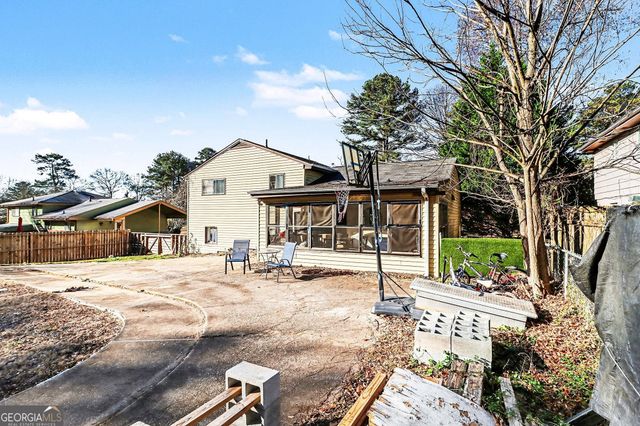 6186 Deans Way, Morrow, GA 30260