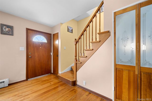 8807 Sabre Street, Bellerose Manor, NY 11427