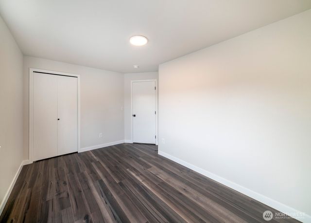 520 N Laventure Road, Mount Vernon, WA 98273