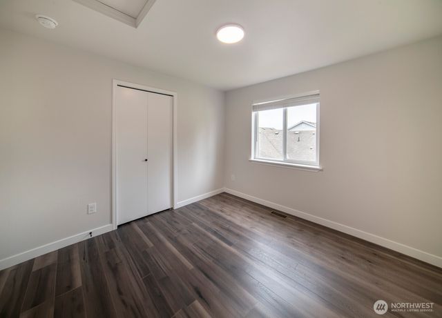 520 N Laventure Road, Mount Vernon, WA 98273