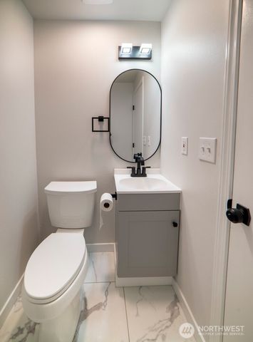 520 N Laventure Road, Mount Vernon, WA 98273