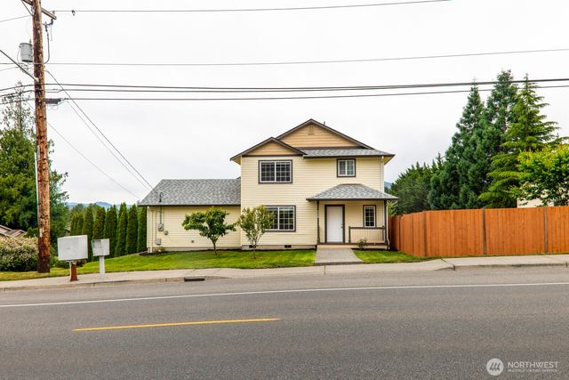 520 N Laventure Road, Mount Vernon, WA 98273