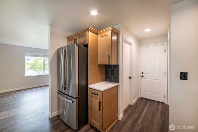520 N Laventure Road, Mount Vernon, WA 98273