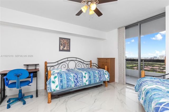 3530 Mystic Pointe Drive 2108, Aventura, FL 33180