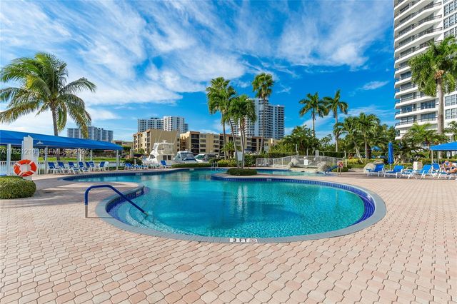 3530 Mystic Pointe Drive 2108, Aventura, FL 33180