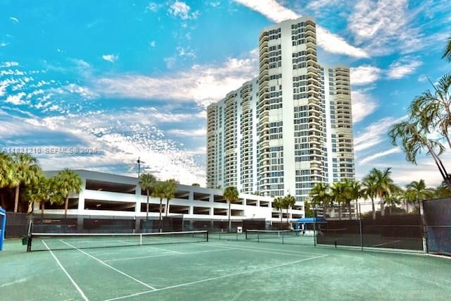 3530 Mystic Pointe Drive 2108, Aventura, FL 33180