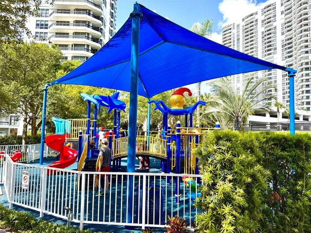 3530 Mystic Pointe Drive 2108, Aventura, FL 33180